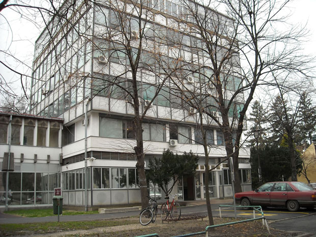 КАЖЊЕН ЗБОГ КАМЕРЕ: Скупштина не сме на Јутјуб